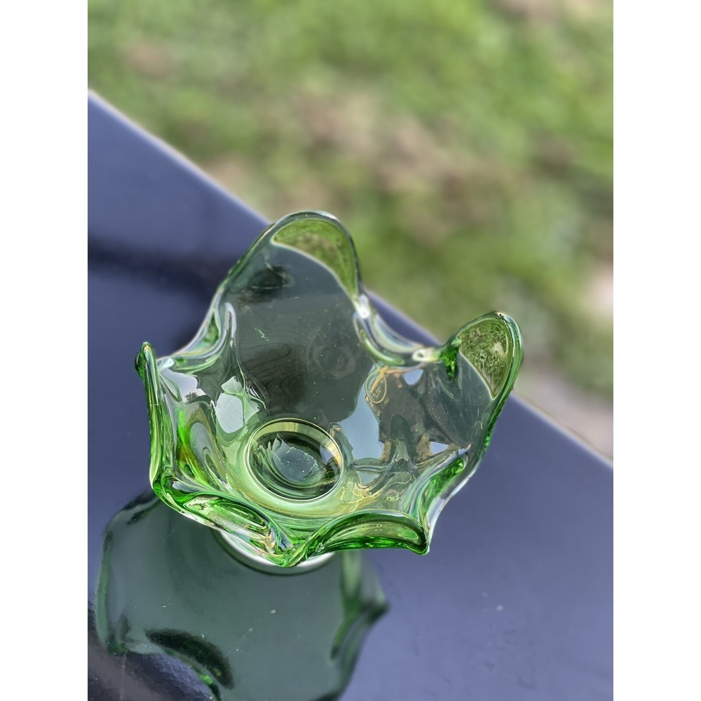 Vintage Art Glass Handkerchief Candy Bowl Pedestal Green Clear Base Epic Finger‎ - Picture 4 of 16